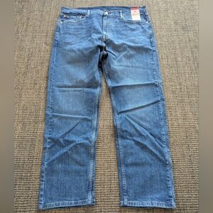 Levis 505 Jeans Mens 40 x 30 Straight Leg Regular Fit Medium Wash Denim